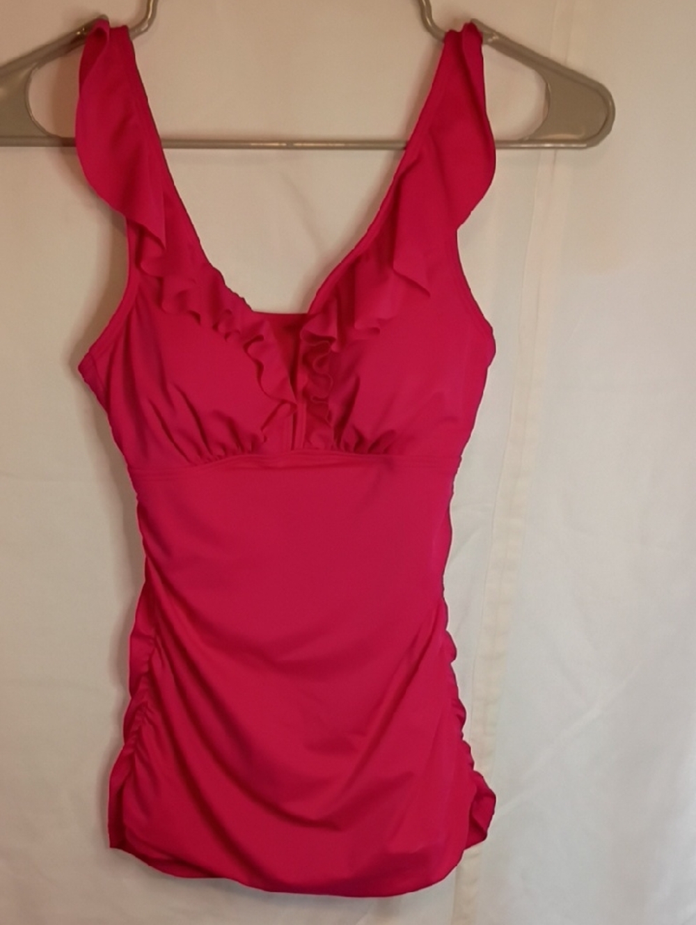 Shade & Shore Pink Ruched Flutter Sleeve Top